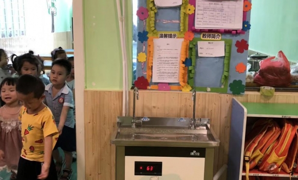 幼兒園凈水器、幼兒園凈水系統(tǒng)